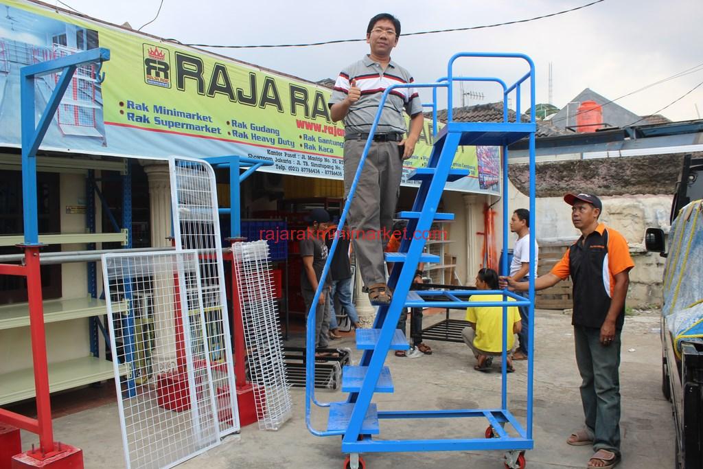  TANGGA DORONG  4 RAJARAKTOKO COM Rak Supermarket Rak 