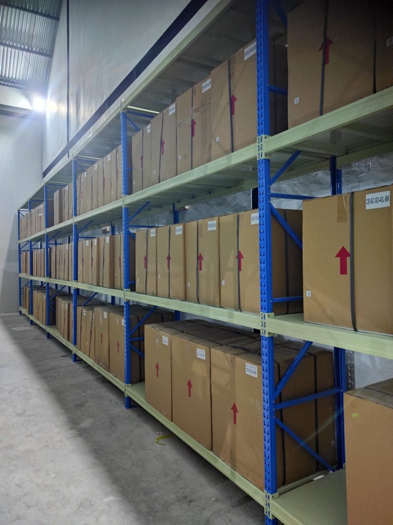 RAK GUDANG MEDIUM DUTY TIPE RR-500 TINGGI 300 CM PANJANG 200 CM LEBAR 60 CM,  KAPASITAS 500 KG x 4 LEVEL ATAU 2 TON / UNIT